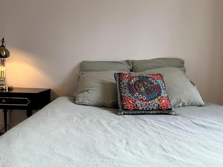 Ferienwohnung L'Atypique D'Orléans Exterior foto